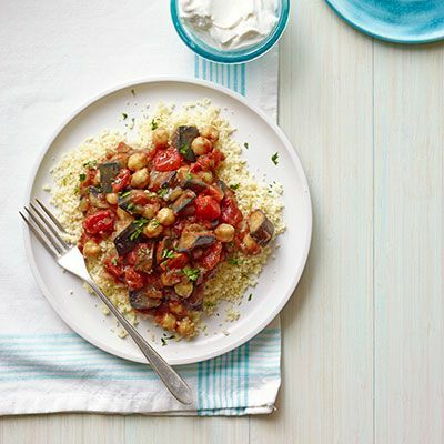 рагу из баклажанов и нута с кус-кусом