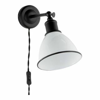 Загородный дом Plug In Wall Light